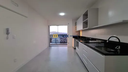 Apartamento com 2 Quartos para alugar, 67m² no Centro, Navegantes