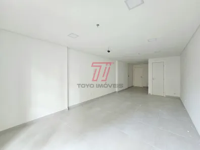 Conjunto Comercial / Sala para alugar, 36m² no Cristo Rei, Curitiba