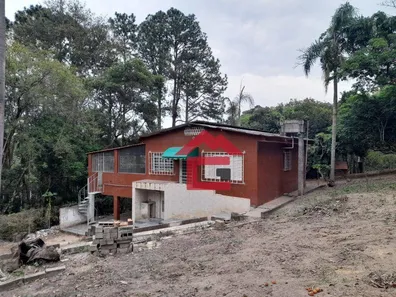 Fazenda / Sítio / Chácara com 3 Quartos à venda, 4000m² no , Mairinque