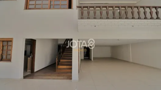 Conjunto Comercial / Sala para alugar, 250m² no Alto da Rua XV, Curitiba