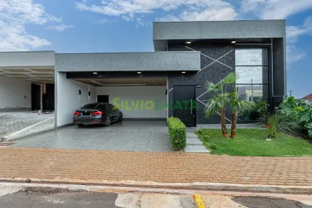 Casa de Condomínio com 3 Quartos à venda, 203m² no Parque Pioneiros, Sarandi