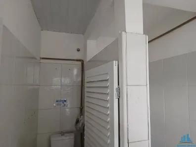 Galpão / Depósito / Armazém para alugar, 360m² no Piratininga, Niterói