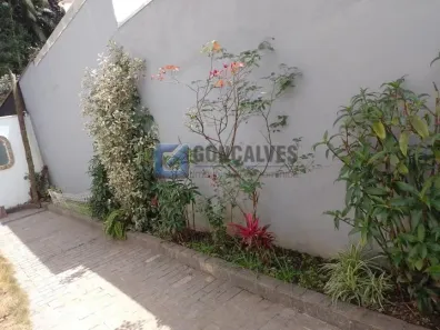 Sobrado com 4 Quartos à venda, 350m² no Centro, Ribeirão Pires