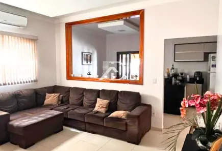 Casa com 3 Quartos para alugar, 219m² no Centro, Mirassol