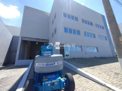 Galpão / Depósito / Armazém para venda ou aluguel, 1000m² no Centro, Vargem Grande Paulista