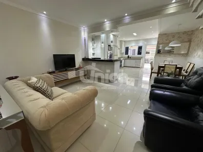 Sobrado com 3 Quartos à venda, 160m² no Jardim Nova Alvorada, Hortolândia