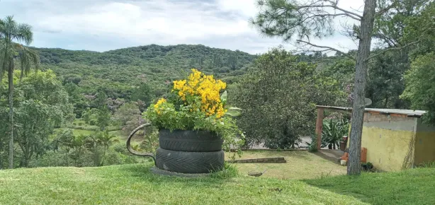 Fazenda / Sítio / Chácara com 3 Quartos à venda, 4776m² no Centro, Juquitiba