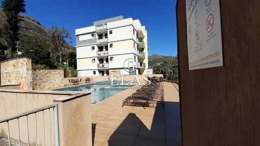 Apartamento com 2 Quartos à venda, 70m² no Samambaia, Petrópolis