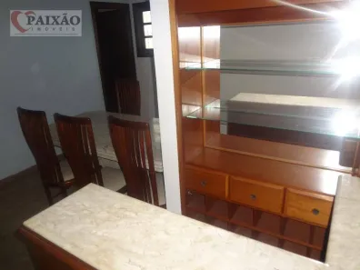 Sobrado com 3 Quartos para venda ou aluguel, 184m² no Vila Acoreana, Poá