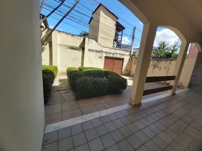 Casa com 6 Quartos à venda, 250m² no Itapuã, Salvador