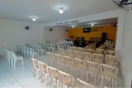 Galpão / Depósito / Armazém à venda, 140m² no Alfredo Freire II, Uberaba