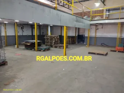 Galpão / Depósito / Armazém à venda, 700m² no Chácaras Rio-Petrópolis, Duque de Caxias