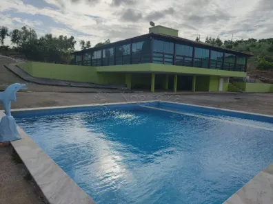 Fazenda / Sítio / Chácara com 4 Quartos à venda, 265m² no Alto José Leal, Vitória de Santo Antão