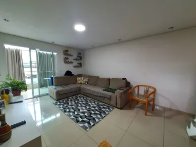 Sobrado com 3 Quartos à venda, 189m² no Taboão, Diadema