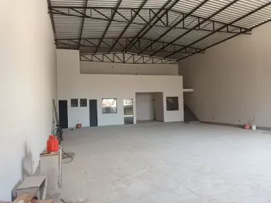 Galpão / Depósito / Armazém para alugar, 258m² no Terra Firme, Rio das Ostras