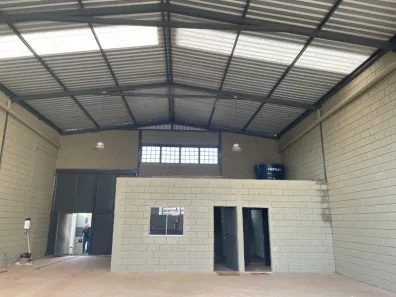 Galpão / Depósito / Armazém à venda, 360m² no Jardim Canadá, Nova Lima