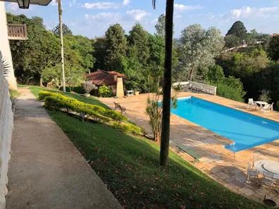 Fazenda / Sítio / Chácara com 7 Quartos à venda, 9000m² no , Mairinque