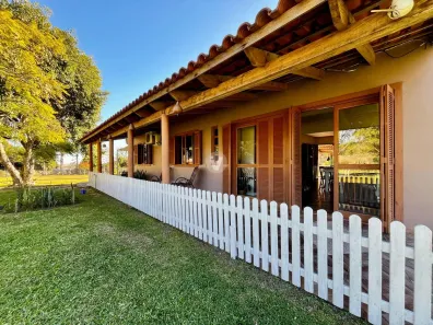 Fazenda / Sítio / Chácara com 3 Quartos à venda, 160m² no Palma, Santa Maria
