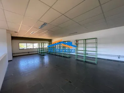 Galpão / Depósito / Armazém à venda, 2123m² no Tamboré, Santana de Parnaíba