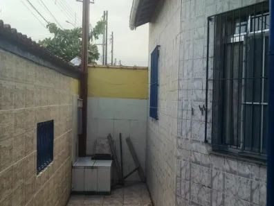 Casa com 2 Quartos à venda, 88m² no Itaguaí, Mongaguá