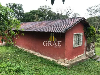 Fazenda / Sítio / Chácara com 3 Quartos à venda, 2400m² no Curucutu, São Bernardo do Campo