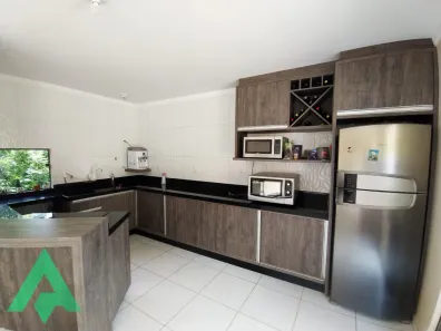 Casa com 3 Quartos à venda, 230m² no Itoupavazinha, Blumenau