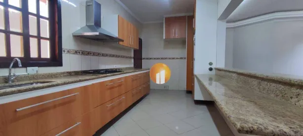Casa de Condomínio com 4 Quartos para venda ou aluguel, 301m² no Parque Nova Jandira, Jandira