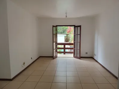 Apartamento com 2 Quartos para venda ou aluguel, 90m² no Bingen, Petrópolis