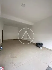 Loja / Salão / Ponto Comercial para alugar, 35m² no Jardim Bela Vista, Rio das Ostras