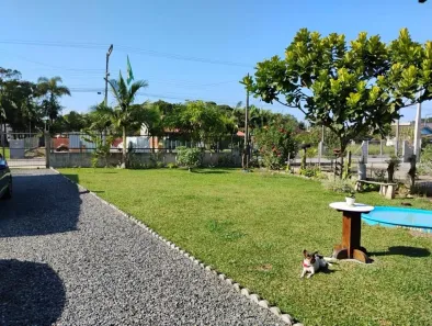 Casa com 2 Quartos à venda, 90m² no Praia do Ervino, São Francisco do Sul