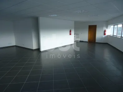 Loja / Salão / Ponto Comercial para alugar, 331m² no Distrito Industrial Alfredo Relo, Itatiba
