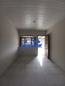 Casa com 2 Quartos para alugar, 40m² no Iná, São José dos Pinhais