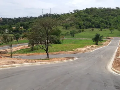 Terreno / Lote / Condomínio à venda, 1400m² no Centro, Pedro Leopoldo