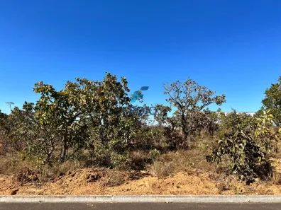Terreno / Lote / Condomínio à venda, 1000m² no Setor Lagoa Quente, Caldas Novas