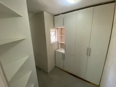 Casa de Condomínio com 5 Quartos para venda ou aluguel, 670m² no Chácara Santa Lúcia dos Ypes, Carapicuíba