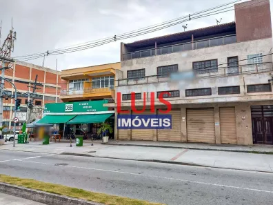 Prédio Inteiro para alugar, 690m² no Itaipu, Niterói