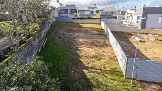 Galpão / Depósito / Armazém à venda, 800m² no Campo Pequeno, Colombo