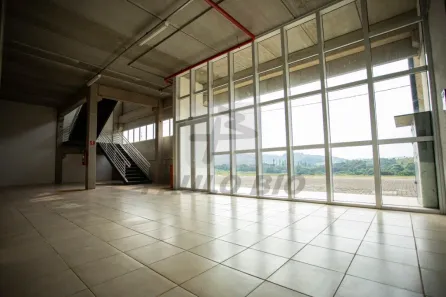 Galpão / Depósito / Armazém para alugar, 9484m² no Aglomeração Urbana de Jundiaí, Cabreúva