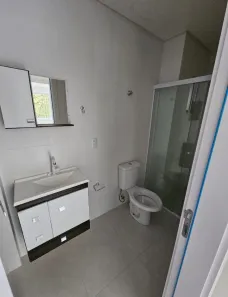 Apartamento com 2 Quartos para alugar, 70m² no Várzea do Ranchinho, Camboriú