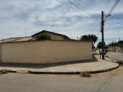 Casa com 2 Quartos à venda, 411m² no Jardim Rosa do Sul, Aparecida de Goiânia