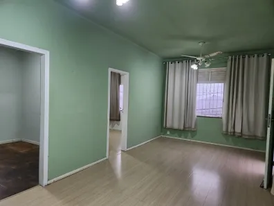 Casa com 3 Quartos para alugar, 107m² no Castelanea, Petrópolis