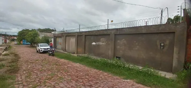 Casa com 3 Quartos à venda, 190m² no Parque Piauí II, Timon