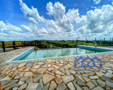 Fazenda / Sítio / Chácara com 4 Quartos à venda, 1000m² no , Mairinque