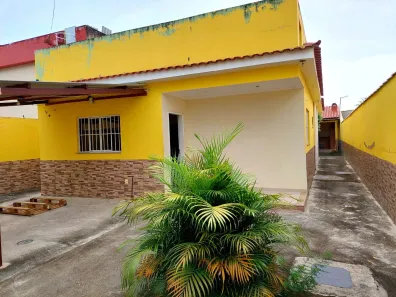 Casa com 3 Quartos à venda, 300m² no Comendador Soares, Nova Iguaçu