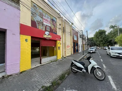 Loja / Salão / Ponto Comercial à venda, 200m² no Boa Vista, Recife