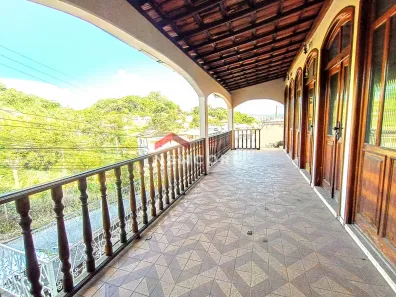 Casa com 3 Quartos à venda, 400m² no José Brandão, Caeté