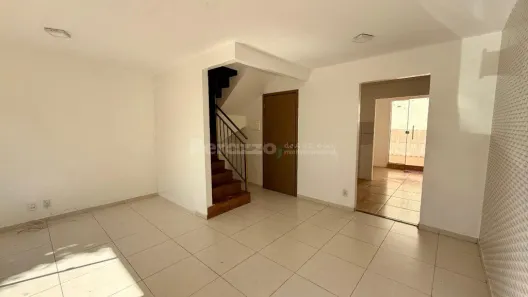 Casa de Condomínio com 3 Quartos para alugar, 68m² no Jardins Mangueiral, Brasília