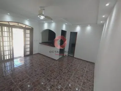 Casa de Vila com 2 Quartos à venda, 85m² no Barroco (Itaipuaçu), Maricá