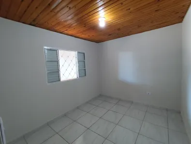 Casa com 3 Quartos para alugar, 200m² no Núcleo Bartholomeu Bueno de Miranda, Presidente Prudente