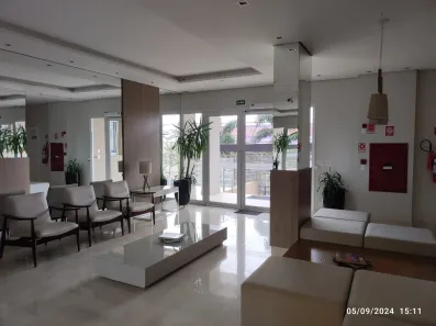 Apartamento com 3 Quartos para alugar, 105m² no Centro, Cambé